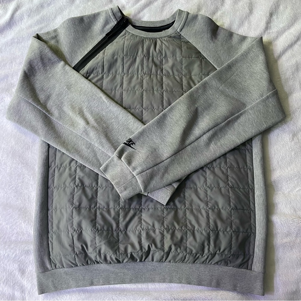 Nike Tech Fleece Winterized Quilted Sweatshirt